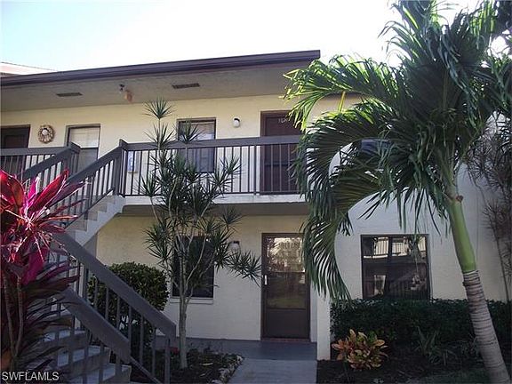 4th image of 9305 Lake Park Dr APT 202