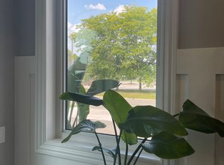 1821 Edgemore Ave #1, Lasalle, ON N9H2J4