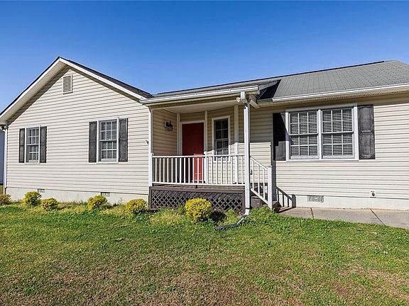 5th image of 15 Autumn Ridge Dr