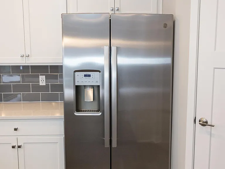 3825 Legacy Rd — Photo 10