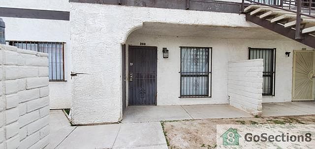 1st image of 4300 N Lamont St APT 288