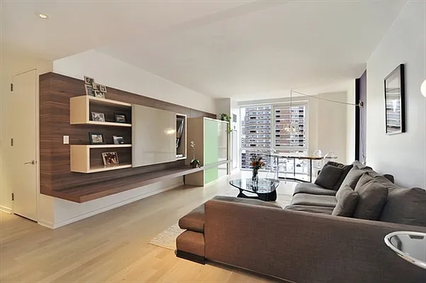 Sold by Citi Habitats | media 10