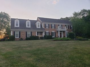 21980 N Mayfield Ln, Deer Park, IL