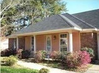 977 Watkins Pl, Jackson, MS 39206