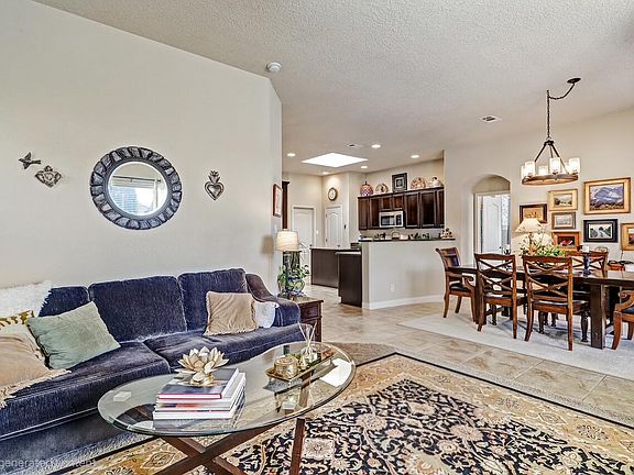 5th image of 2563 Cerro Parrido Rd SE