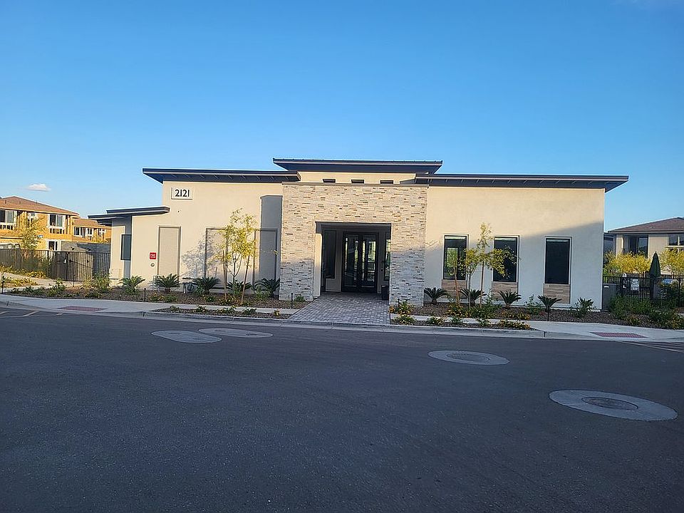 Club House, Fitness Center