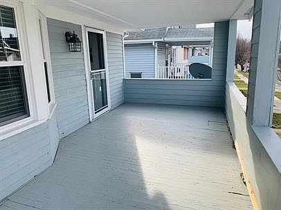2nd image of 2123 Wyandotte Ave