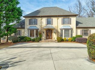 4966 Powers Ferry Rd NW, Sandy Springs, GA 30327