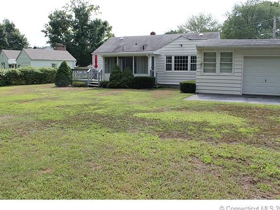 5th image of 52 Glenmoor Dr