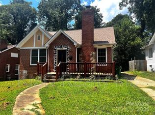 424 Woodvale Pl, Charlotte, NC 28208