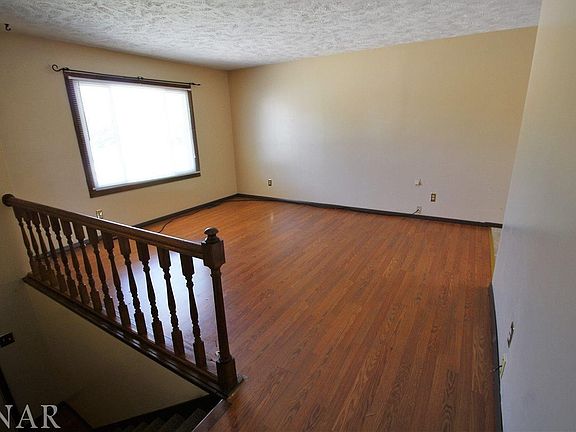 4th image of 7 Carraway Ct