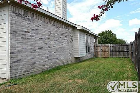 2nd image of 509 Lonestar Park Ln