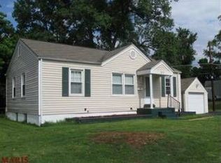 3579 Ashby Rd, Saint Ann, MO 63074