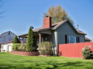 40 S Stine Rd, Charlotte, MI 48813