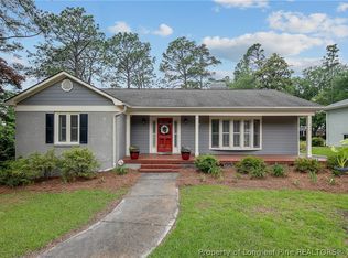 526 Vista Dr, Fayetteville, NC 28305