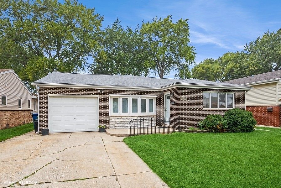 1st image of 8736 S 55th Ave