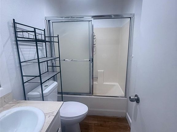 4th image of 1755 Sherman Pl #205
