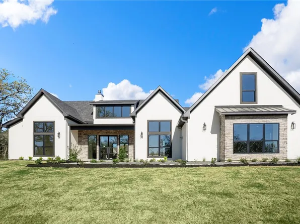 6999 McCrae Ln, Bryan, TX 77808