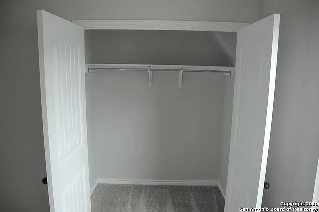 1905 Brook Bnd — Photo 29