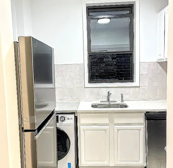 173 3rd Ave #5C — Photo 12