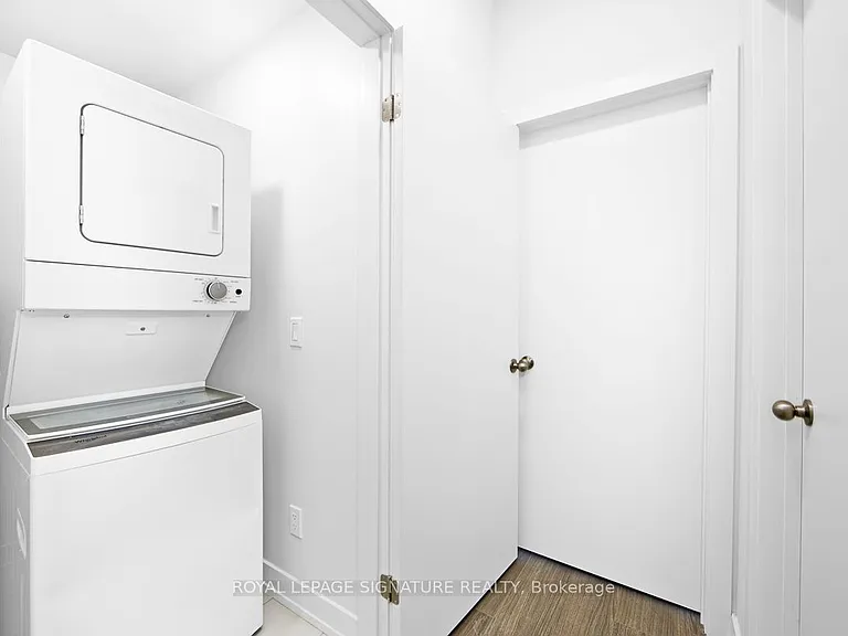 16 Melbourne Ave #308B — Photo 20