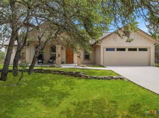 111 Swallow Ct, Canyon Lake, TX 78133