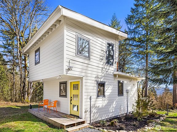 3rd image of 17802 244th Avenue NE