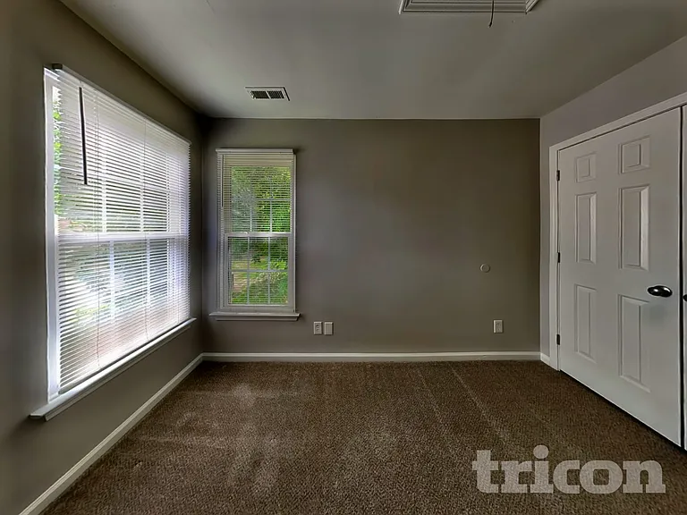 9524 Foggy Meadow Rd — Photo 13
