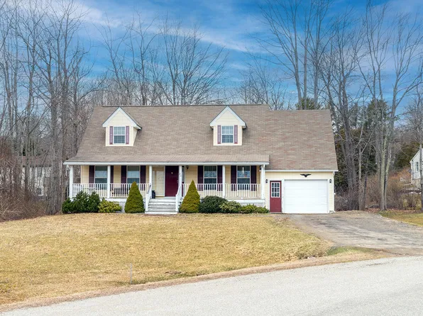 80 Acadia Drive, Rockland, ME 04841