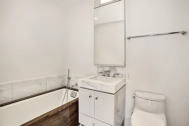 Rented by Living New York