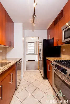 Rented by Mirador Real Estate | media 49