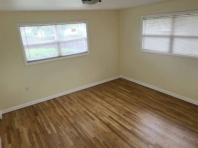 27240 Williams Rd — Photo 19