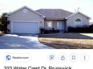 323 Water Crest Dr, Brunswick, GA 31523