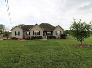 104 Fawnfield Cir, Murfreesboro, TN 37129