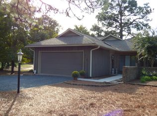 540 Midland Dr, Pinehurst, NC 28374