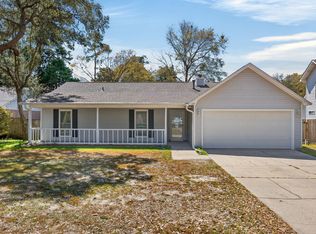 497 20th St, Niceville, FL 32578