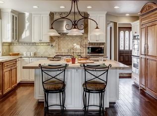 3008 E Roberta Dr, Orange, CA 92869