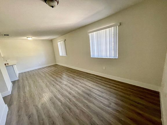 3rd image of 170 NE 142nd St #0