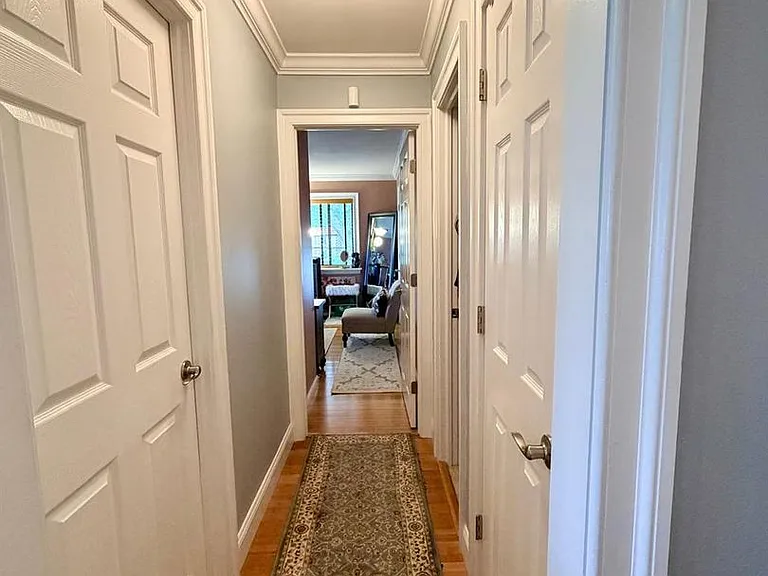 4 Loudon Dr #7 — Photo 8