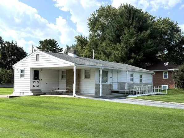 11904 Cheryl Dr, Hagerstown, MD 21742