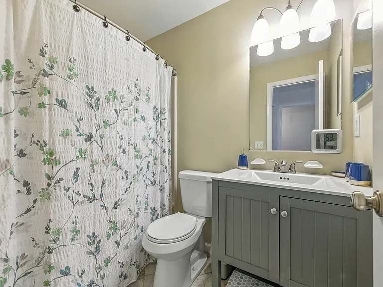 4409 Segovia Ct — Photo 21