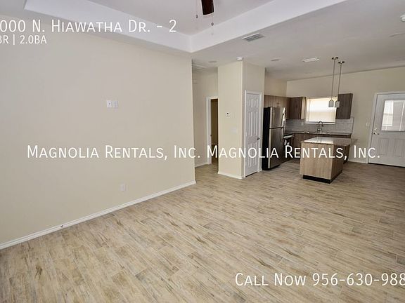 4th image of 5000 N Hiawatha Dr APT 2