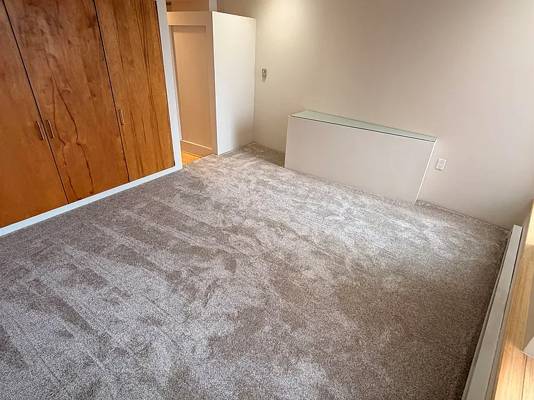 401 State St #P101 — Photo 14