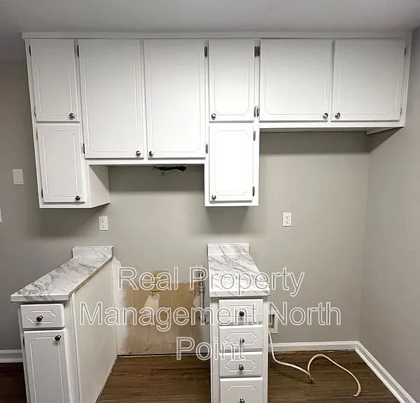 5843 Summerglen Ln — Photo 5