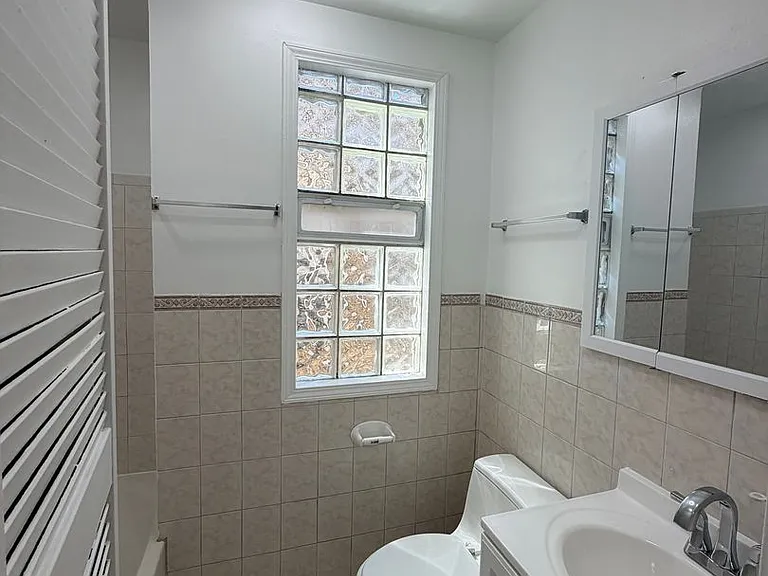 1748 N Keystone Ave — Photo 38