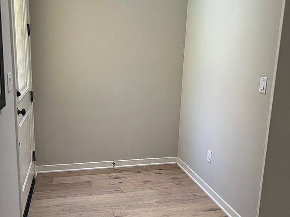 Entry level between front door and garage