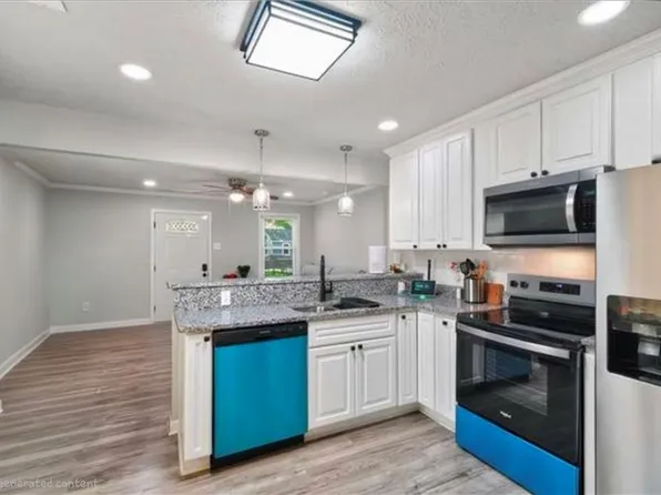 504 Marion Rd, Hampton, VA 23663