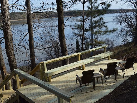Image 4: Patio Deck at Landing of Steps to the Water