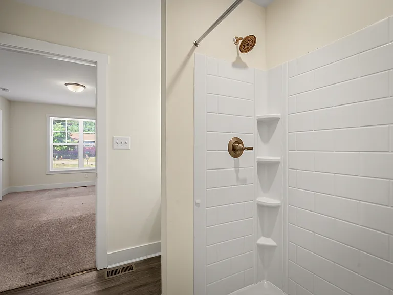 15508 Richmond St — Photo 31