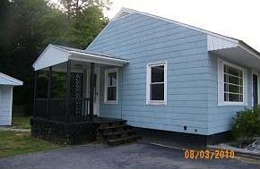 2nd image of 165 Salem St